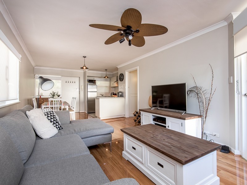 1/6  Kintail Road Applecross, Applecross WA 6153