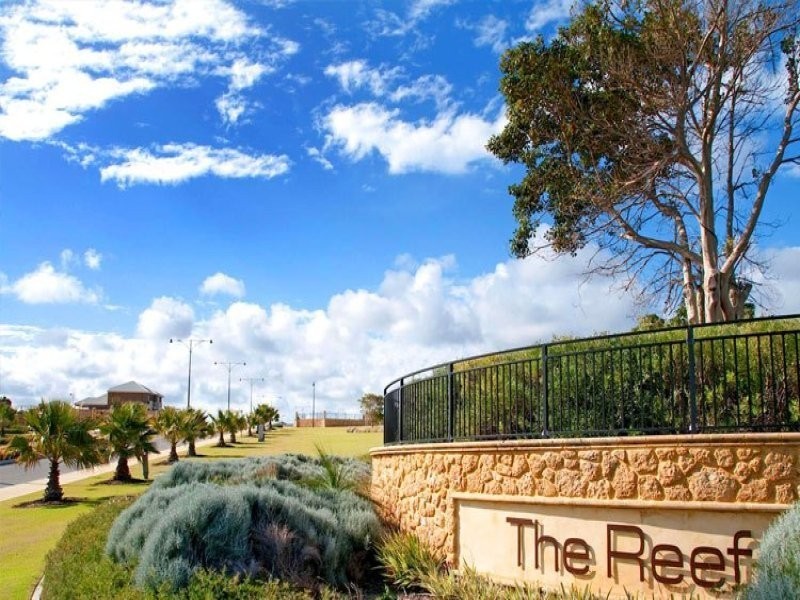 8 Llewellyn Way, Two Rocks WA 6037