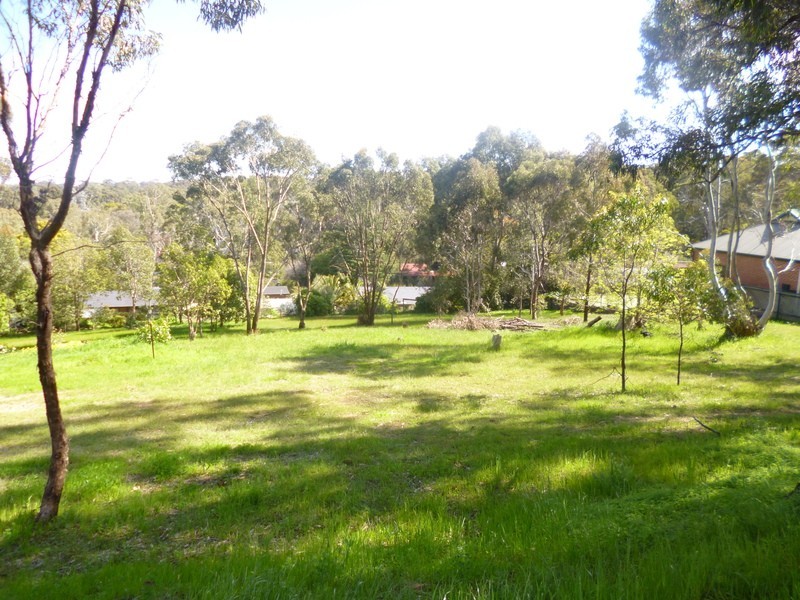 4 Lindsay Terrace, Belair SA 5052