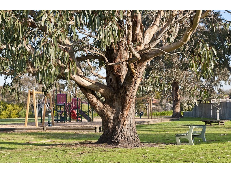 39 BIRDROCK AVE, Mount Martha VIC 3934