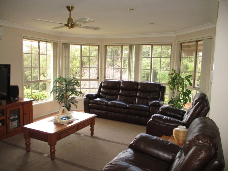 8 Frederick Street, Minmi NSW 2287