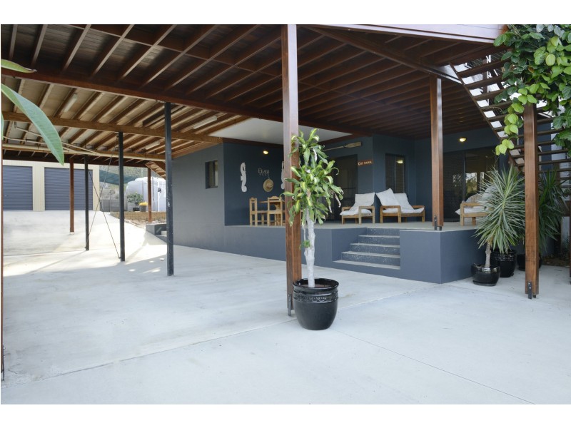 109 Gloucester Avenue, Hideaway Bay QLD 4800