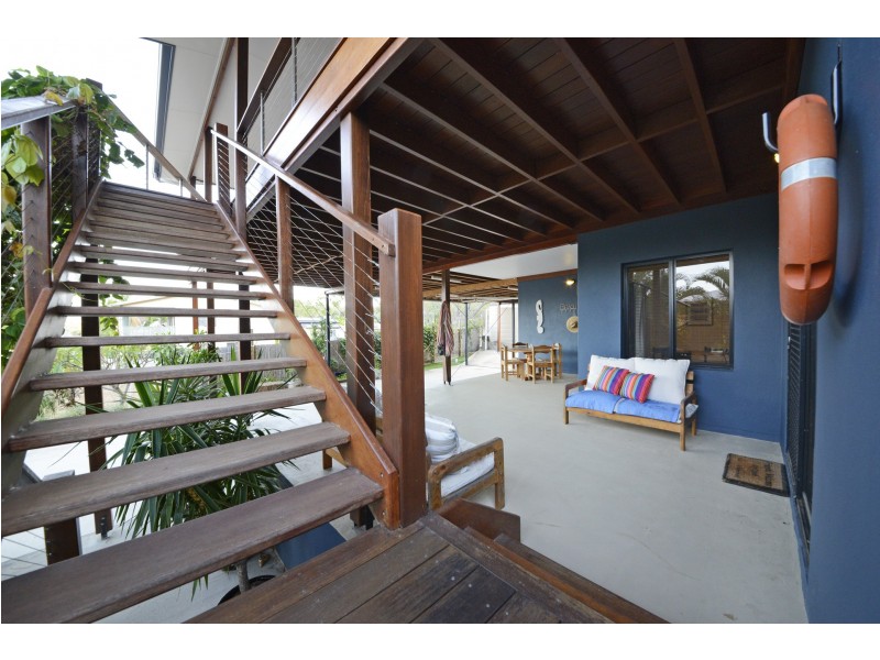 109 Gloucester Avenue, Hideaway Bay QLD 4800