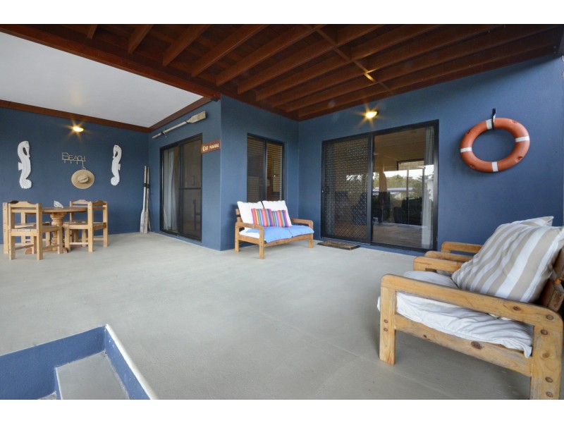 109 Gloucester Avenue, Hideaway Bay QLD 4800