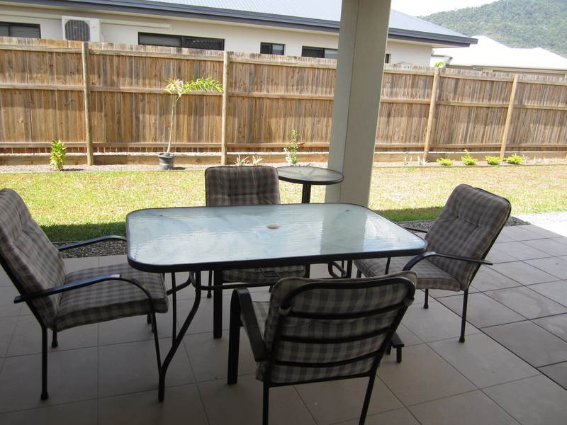 40 Hockey Avenue, Smithfield QLD 4878