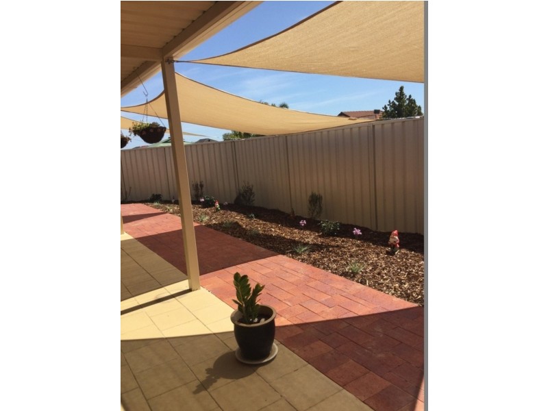 34 Mayflower Close, Port Kennedy WA 6172