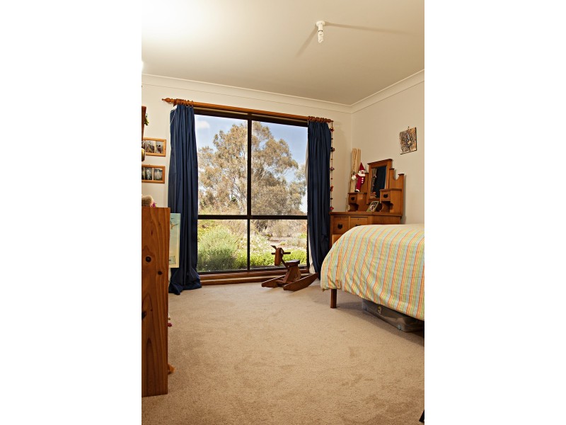 23R Lonsdale Road, Dubbo NSW 2830