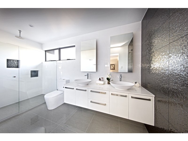 14 Douglas Street, Enoggera QLD 4051