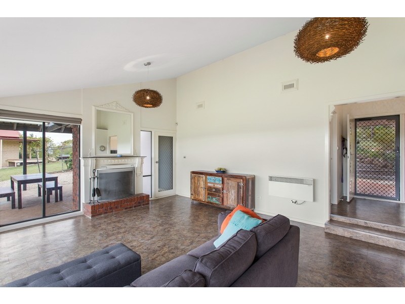 18  Manning Boulevard, Bacchus Marsh VIC 3340