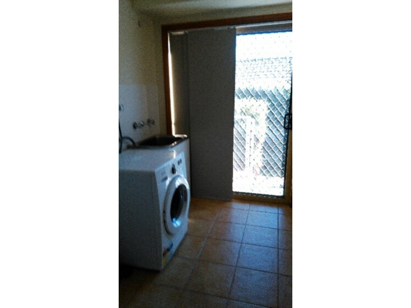 21 Barton Street, West Wodonga VIC 3690