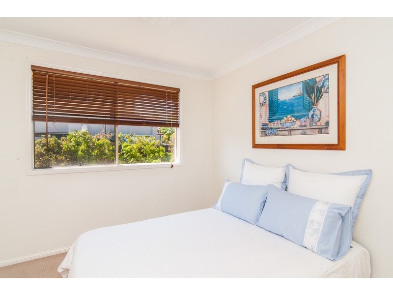 4  Ardennes Close, Mansfield QLD 4122