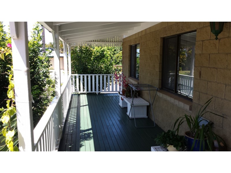 2/1 Wilga Court, Mapleton QLD 4560