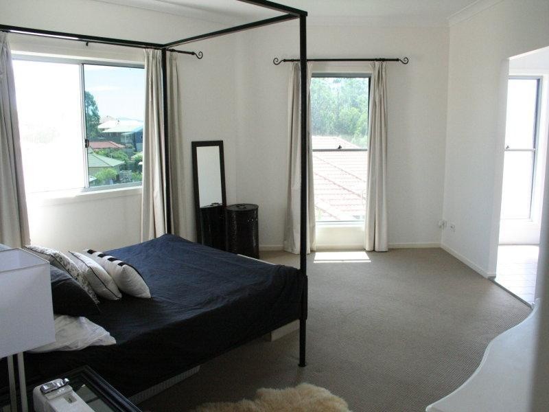 8  Curlew Court, Warner QLD 4500