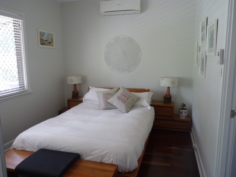 90 Rennie Crescent, Hilton WA 6163