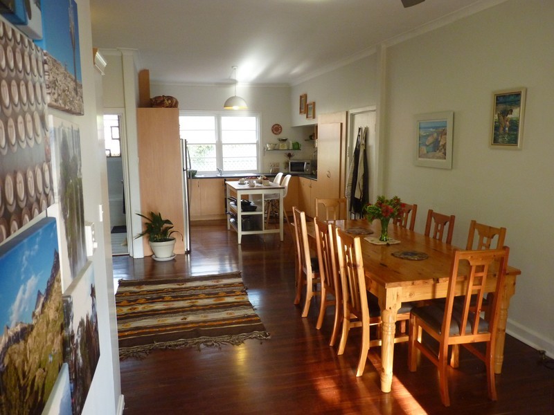 90 Rennie Crescent, Hilton WA 6163