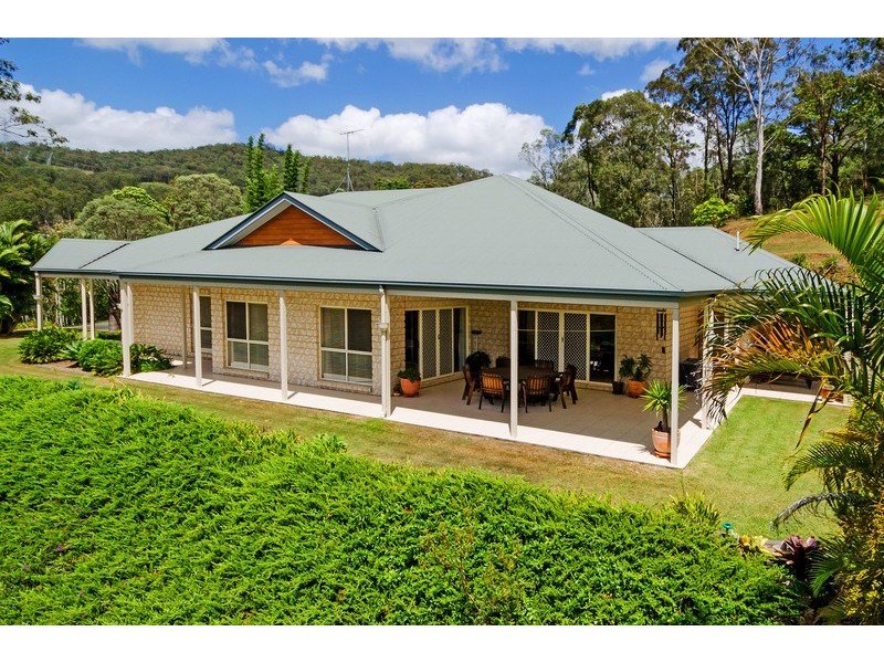 12  Waterfall drive, Wongawallan QLD 4210