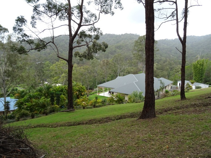 12  Waterfall drive, Wongawallan QLD 4210