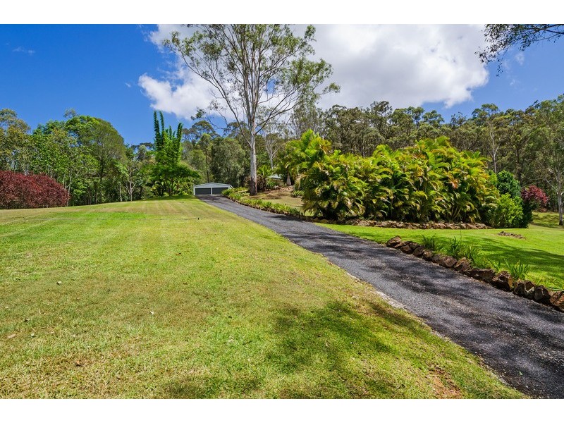 12  Waterfall drive, Wongawallan QLD 4210