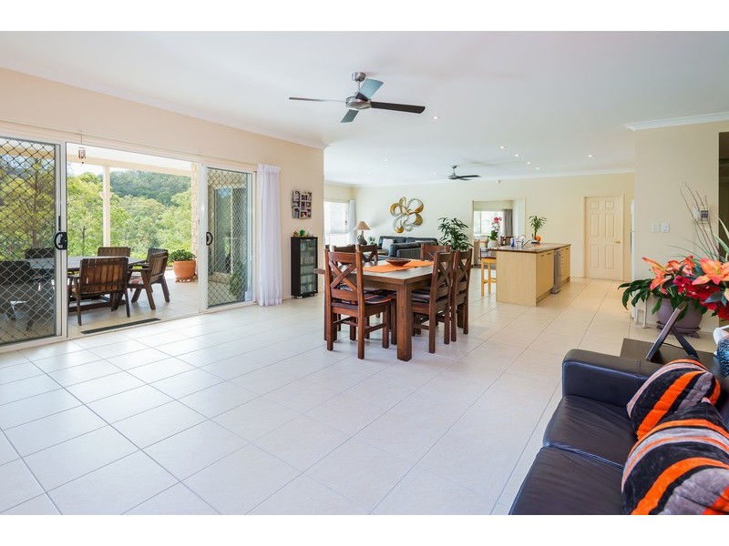 12  Waterfall drive, Wongawallan QLD 4210