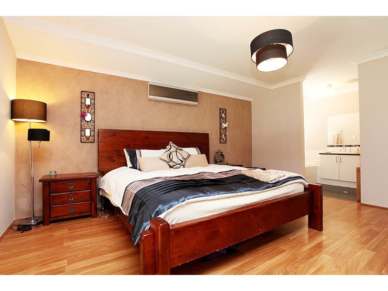 1 Repens Way, Banksia Grove WA 6031