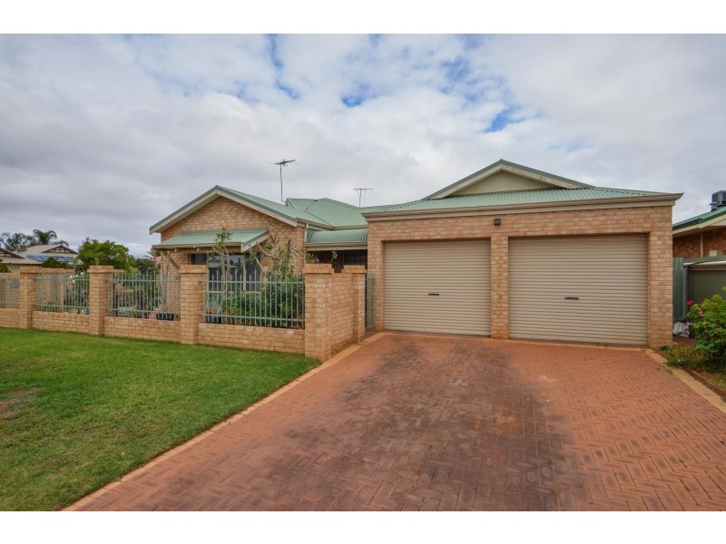 6 McGillivray Crescent, Somerville WA 6430