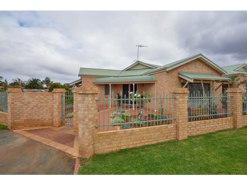 6 McGillivray Crescent, Somerville WA 6430