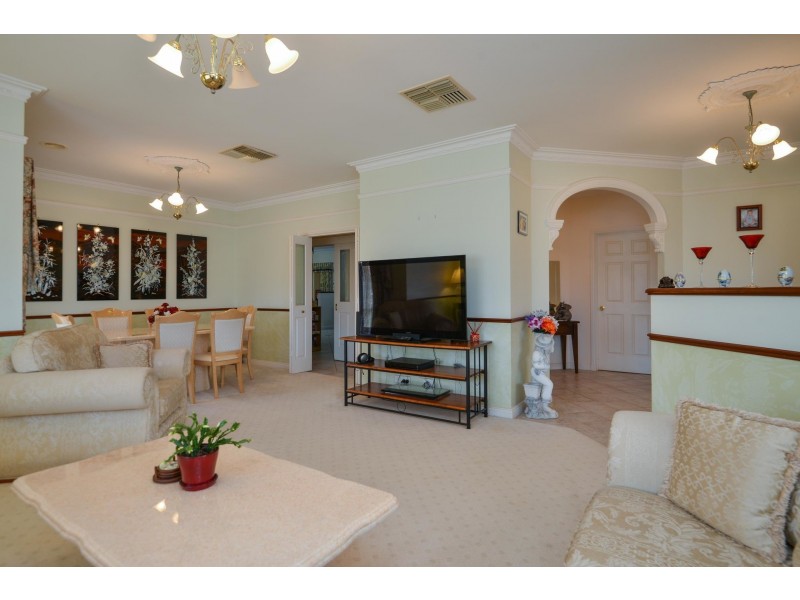 6 McGillivray Crescent, Somerville WA 6430