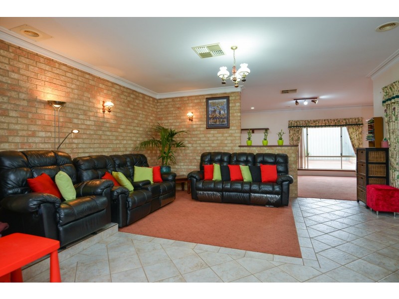 6 McGillivray Crescent, Somerville WA 6430