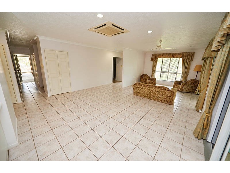 16 Cataract Avenue, Rangewood QLD 4817