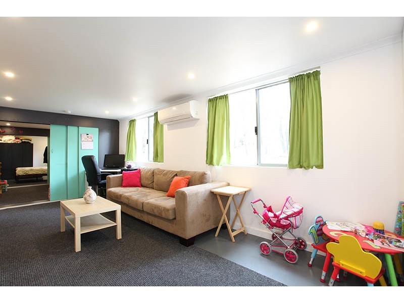 10 BOND RETREAT, Gidgegannup WA 6083