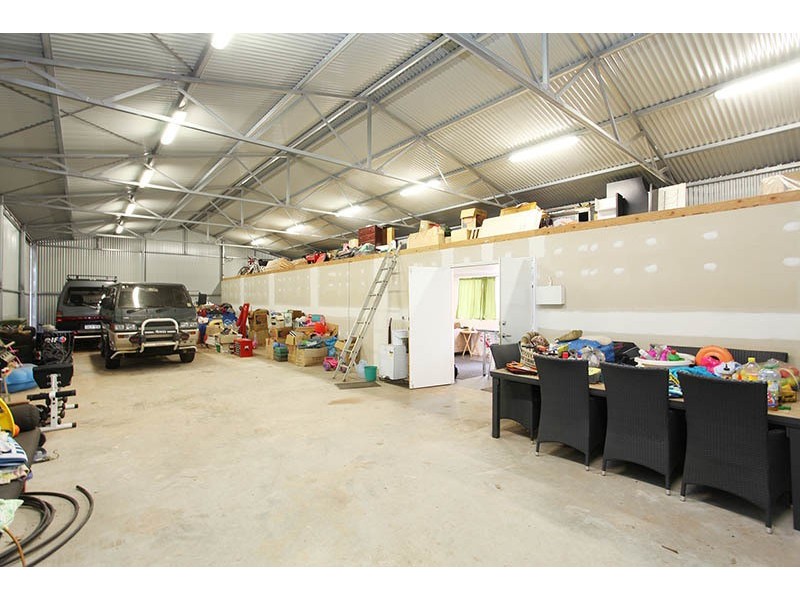 10 BOND RETREAT, Gidgegannup WA 6083