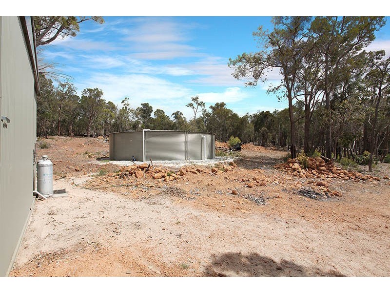 10 BOND RETREAT, Gidgegannup WA 6083
