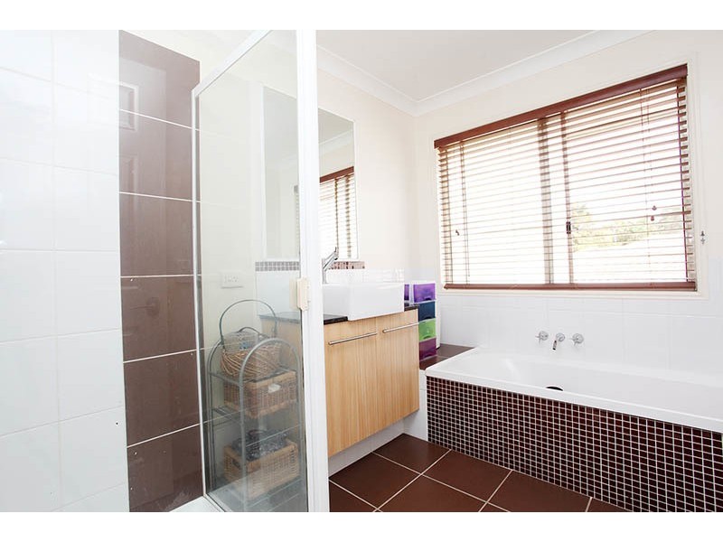 8/15 Epala Street, Carina QLD 4152