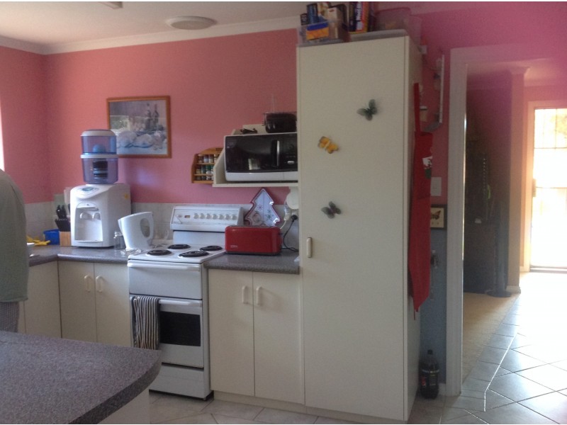 7 Vivian Crescent, Albany WA 6330