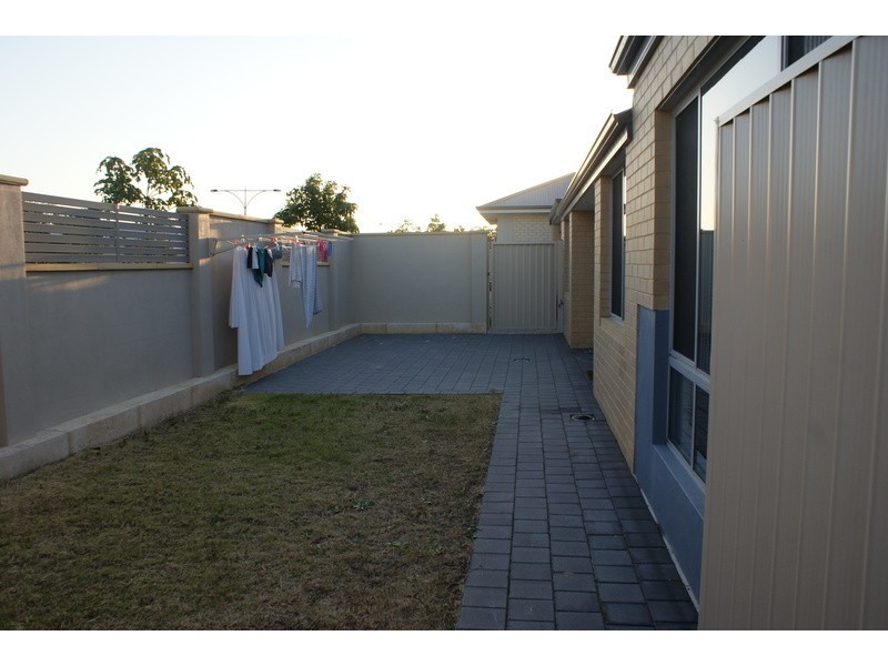 16 Pricklybark Street, Harrisdale WA 6112