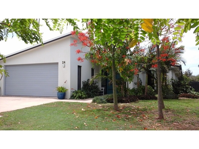 24 Corfield Street, Point Vernon QLD 4655