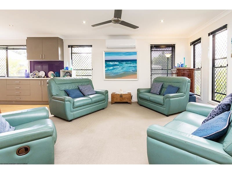 24 Corfield Street, Point Vernon QLD 4655