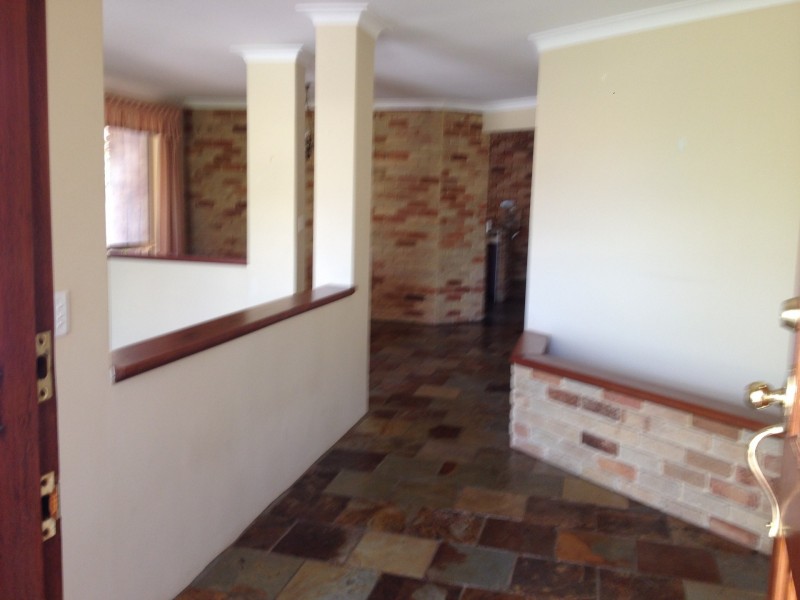 27 Summons Way, Warnbro WA 6169