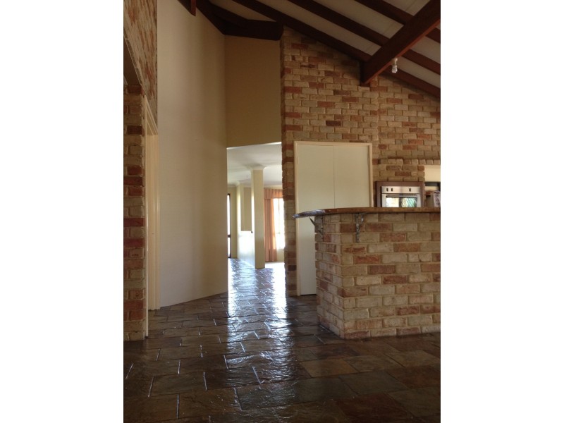 27 Summons Way, Warnbro WA 6169