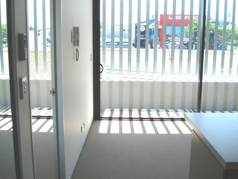 606/77 Jurgens Street, Woolloongabba QLD 4102