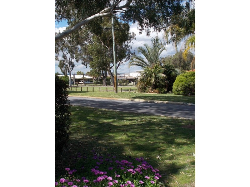 33 Reen Street, Kewdale WA 6105