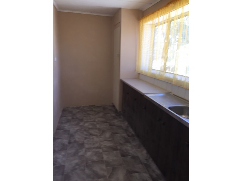 15 Mc Rostie Street, Millicent SA 5280