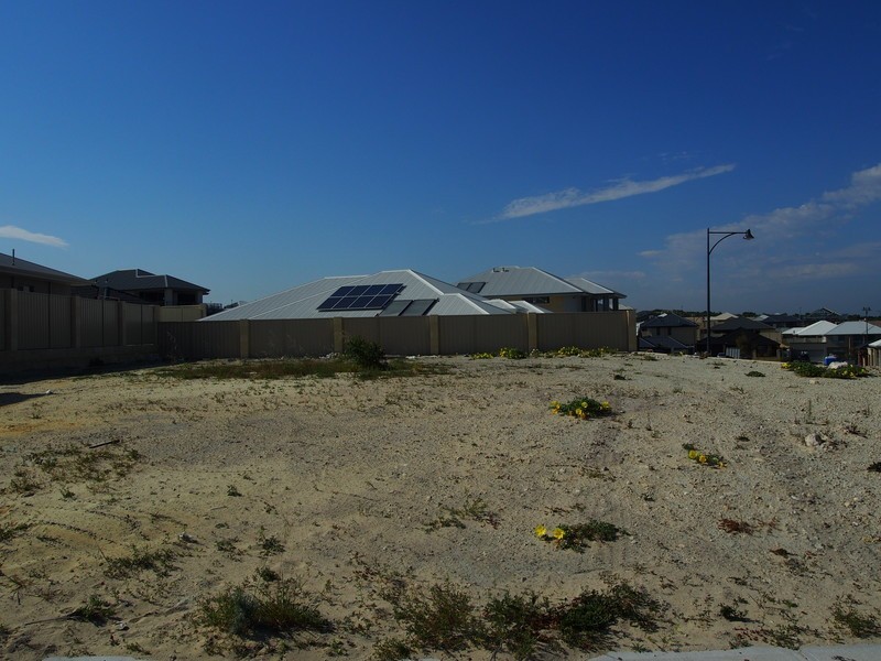 LOT1813 Roundhouse Parade, Jindalee WA 6036