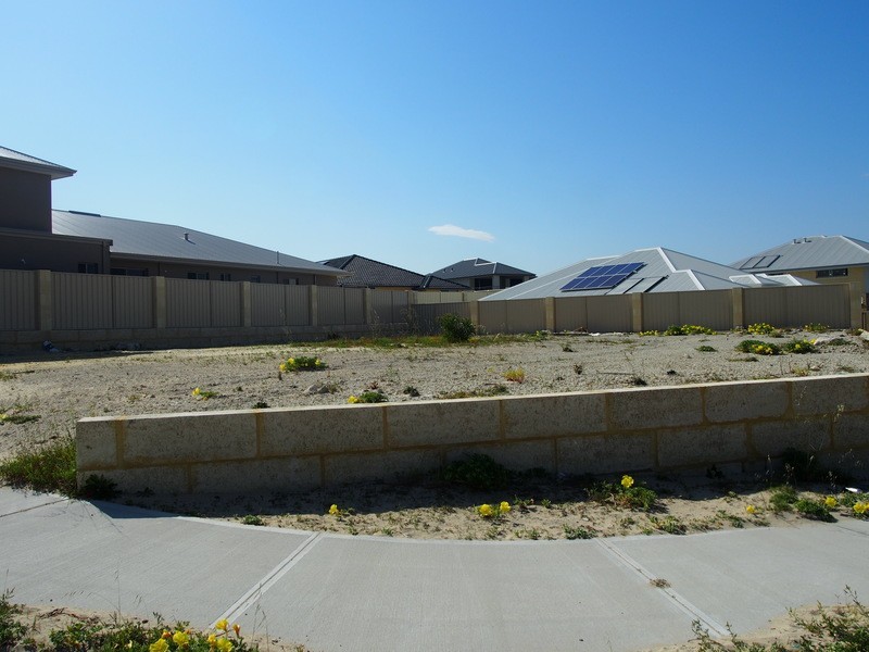 LOT1813 Roundhouse Parade, Jindalee WA 6036