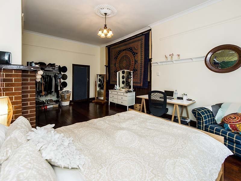 25 Leura Street, Nedlands WA 6009