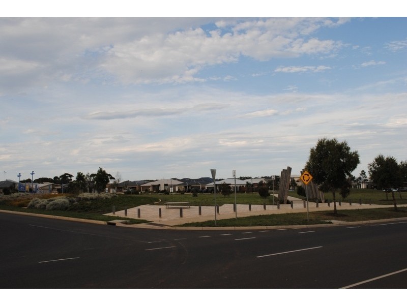 82 Empress Boulevard, Ocean Grove VIC 3226