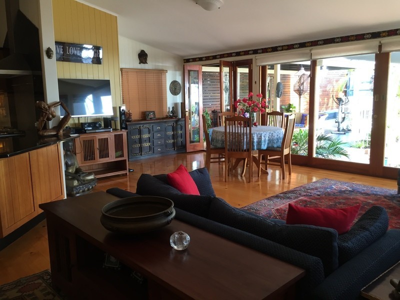 72 Hawthorne street, Woolloongabba QLD 4102