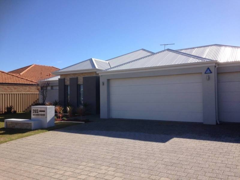 203 Castlewood Parkway, Southern River WA 6110