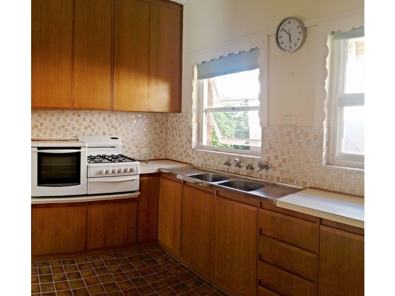 13 Thomas Street, Seacliff Park SA 5049