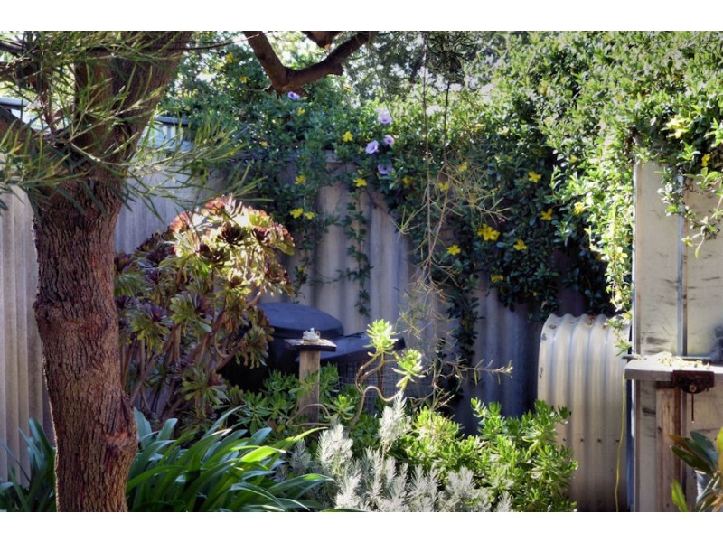 6 Sander Court, Bentley WA 6102